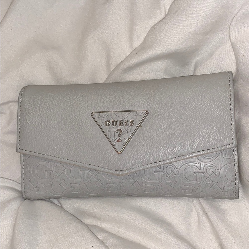 Guess Wallet
